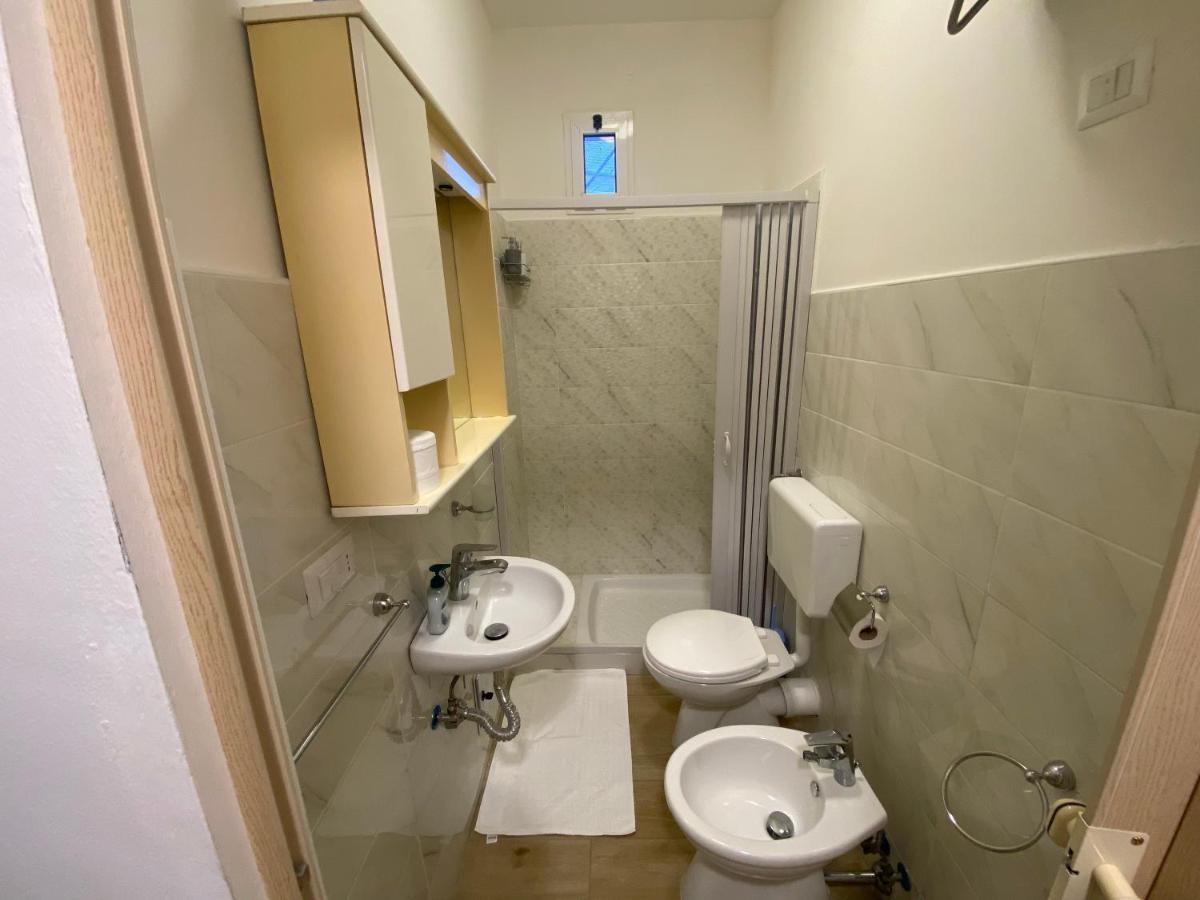 Апартаменты Mini Loft - Bari Centro - A Due Passi Dal Mare Экстерьер фото